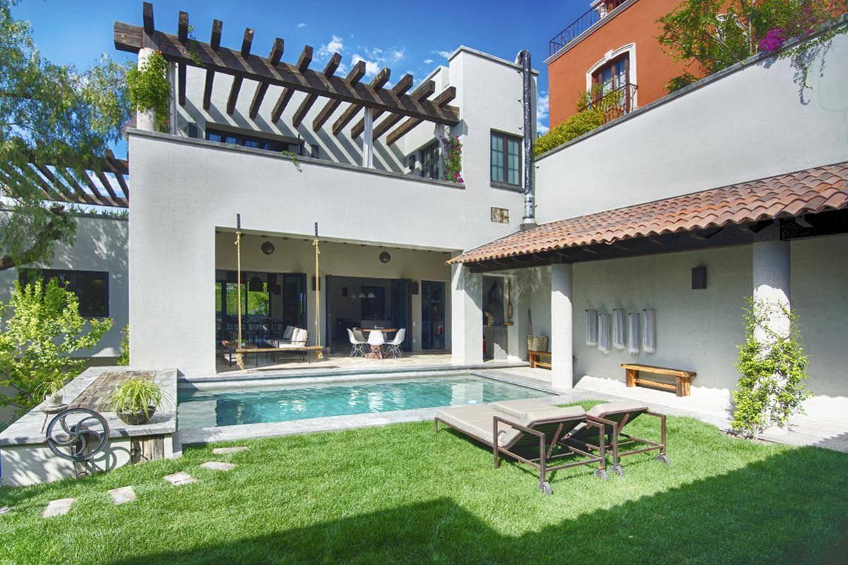 jardin avec piscine maison Mexique