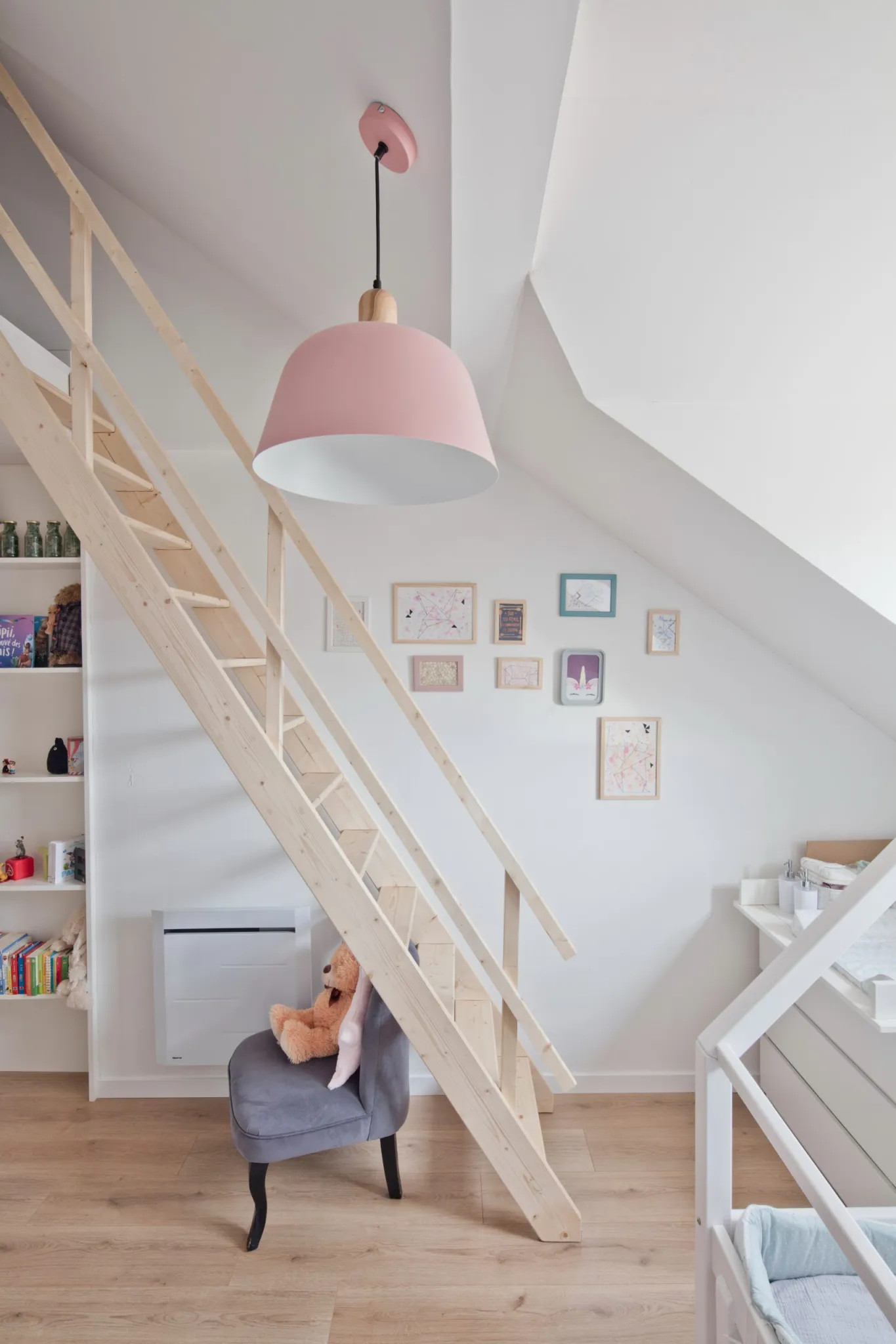 chambre d chambre d'enfant avec mezzanine