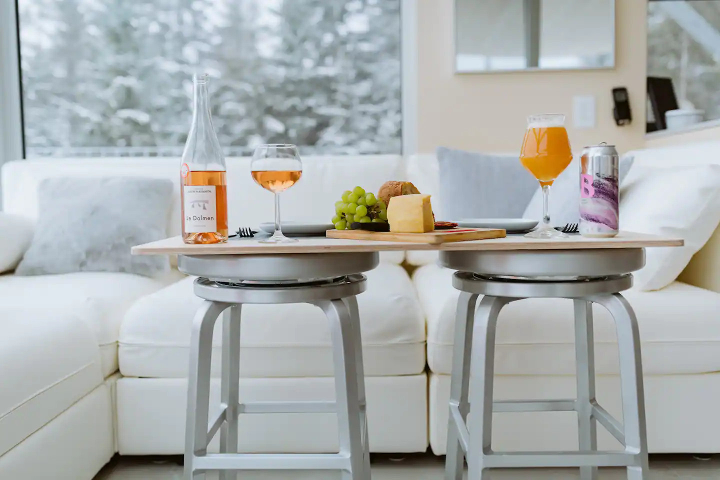 salon avec table basse
