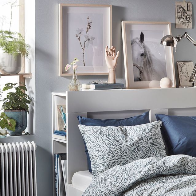 chambre avec tête de lit bois blanc