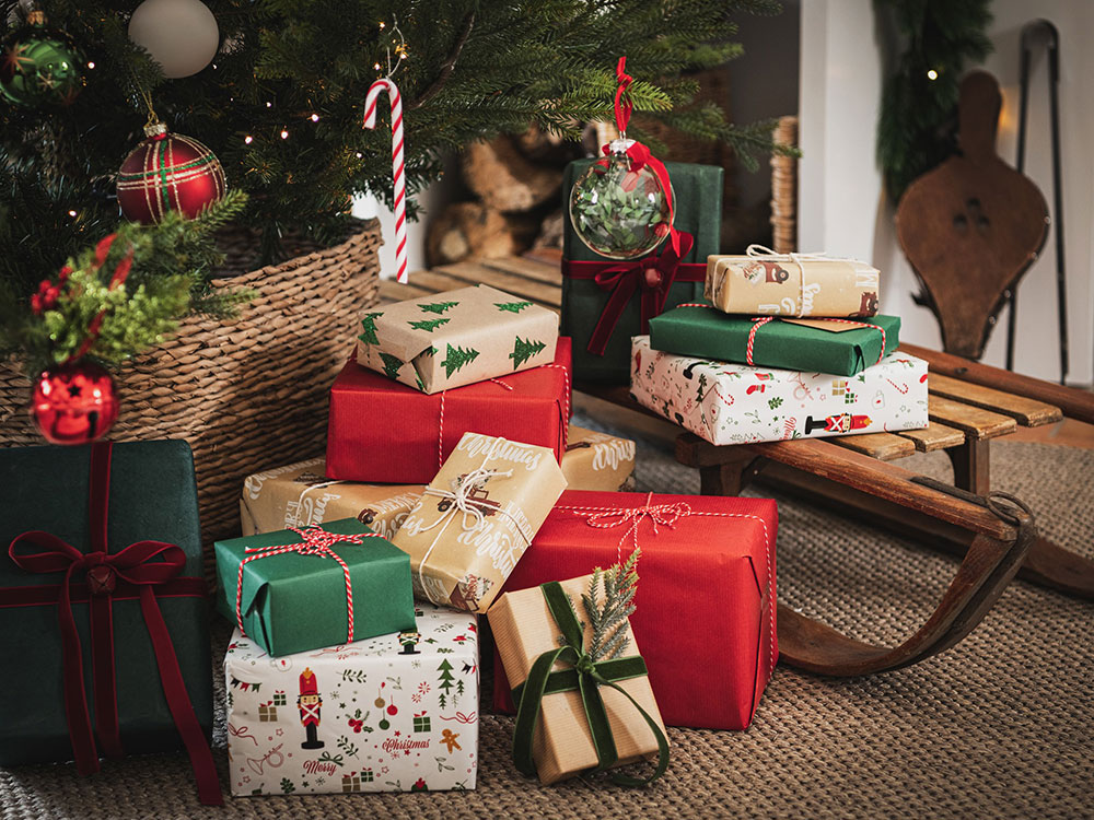 cadeaux sous le sapin cadeaux sous le sapin
