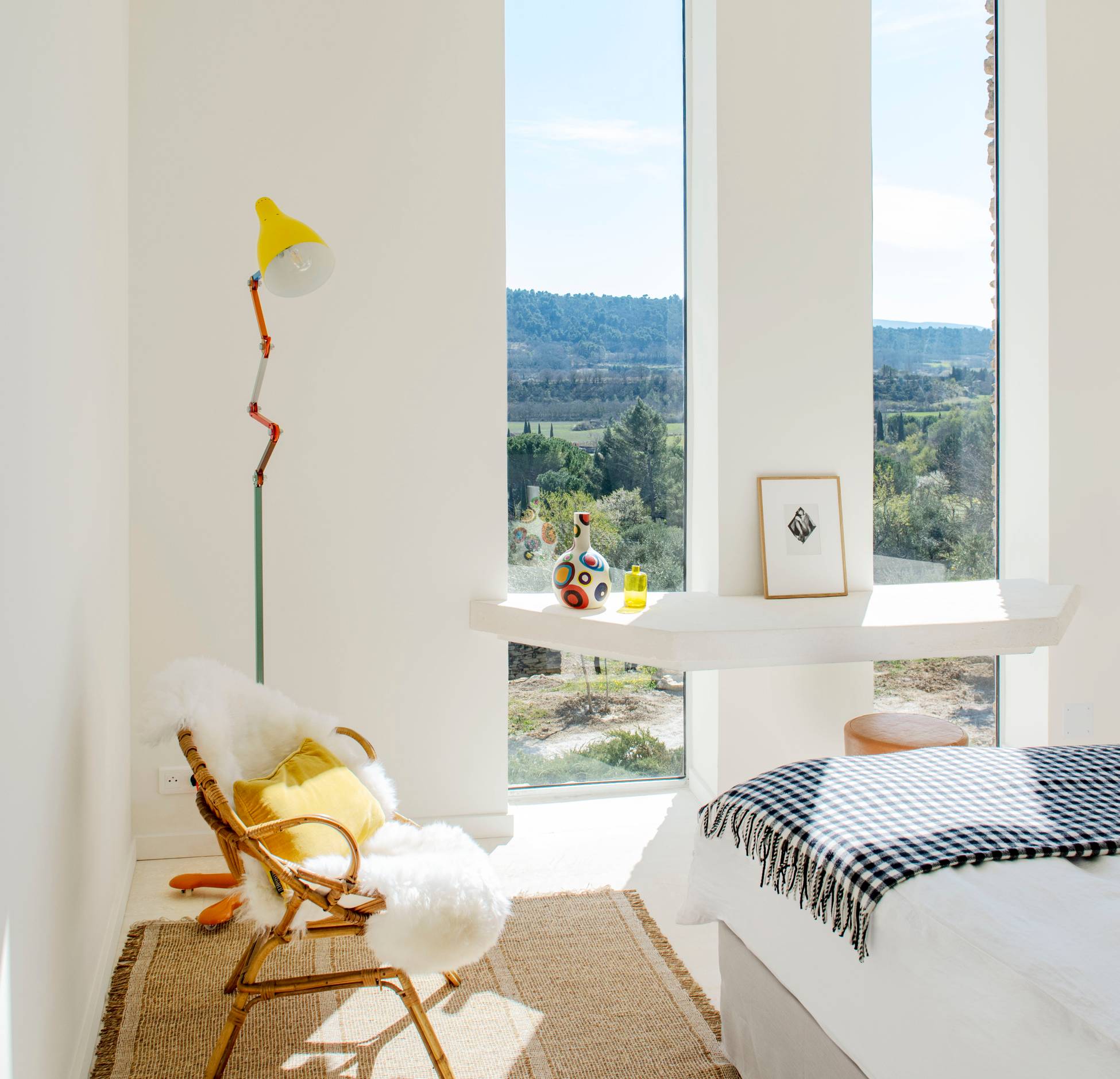chambre avec fenêtres en meurtrières chambre avec fenêtres en meurtrières