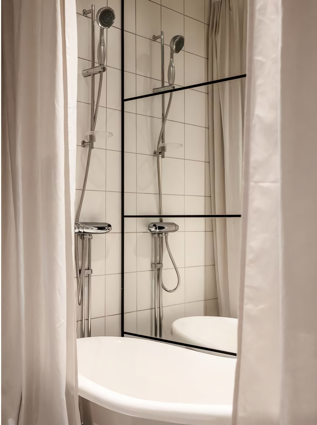 baignoire avec miroir