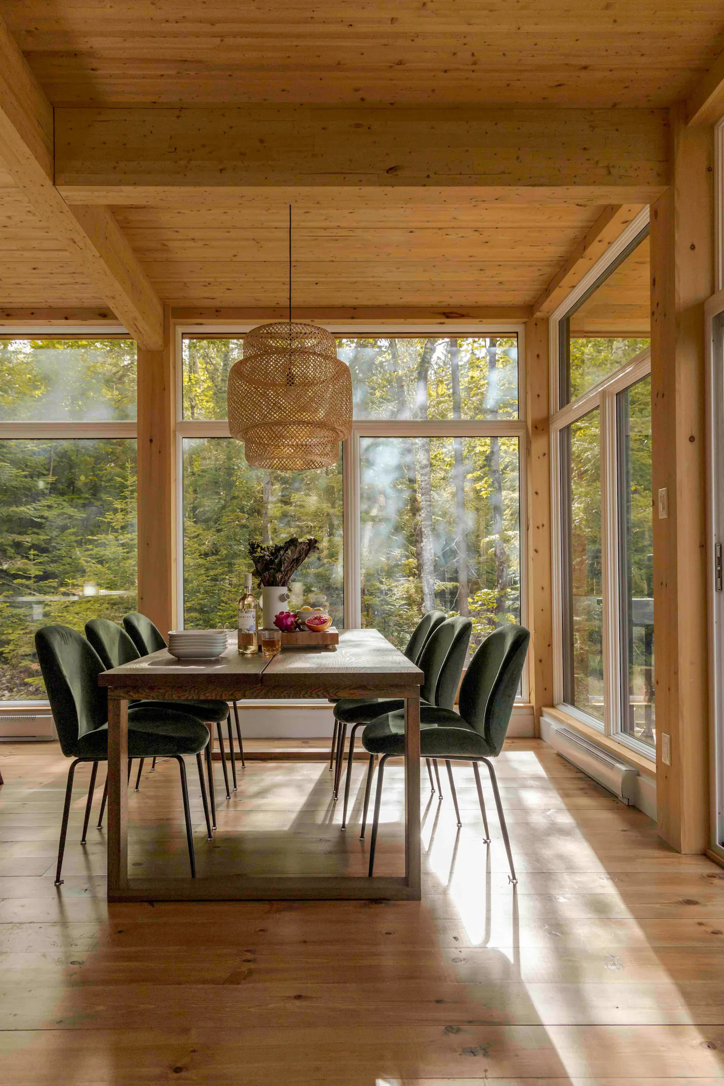 salle à manger maison bois