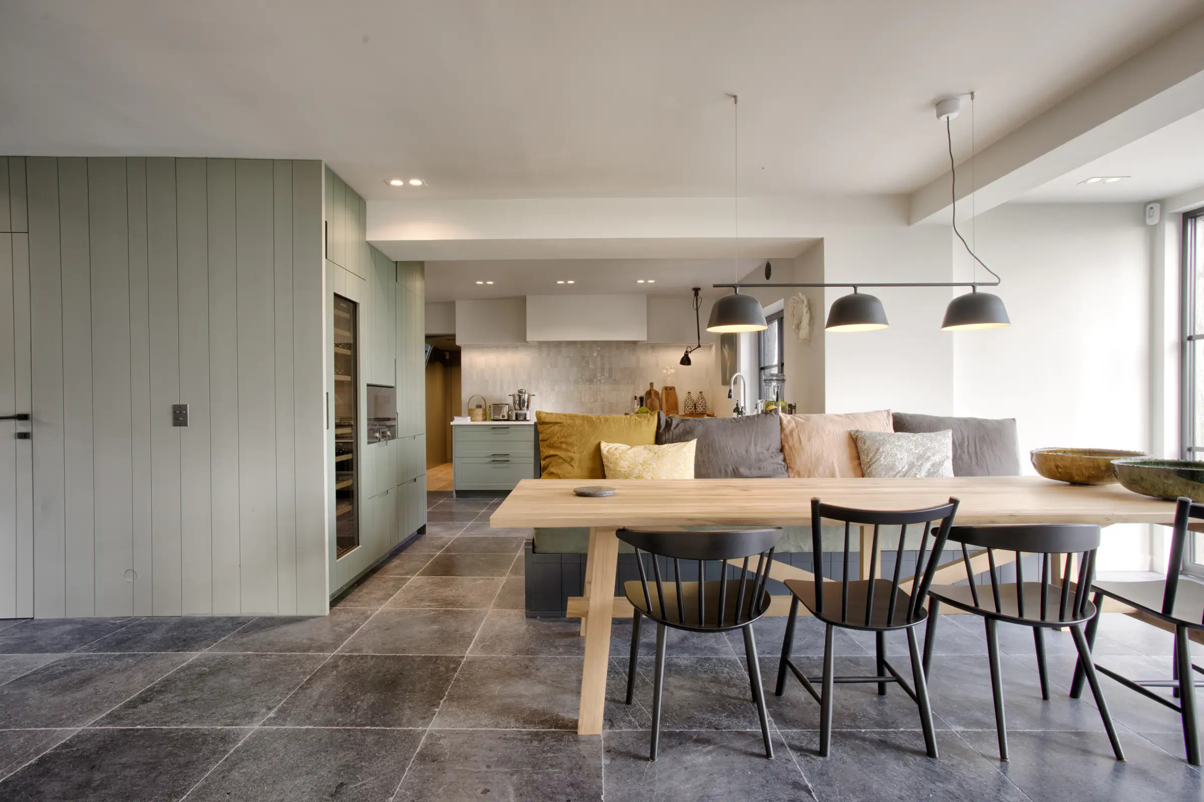 cuisine ouverte verte maison contemporaine