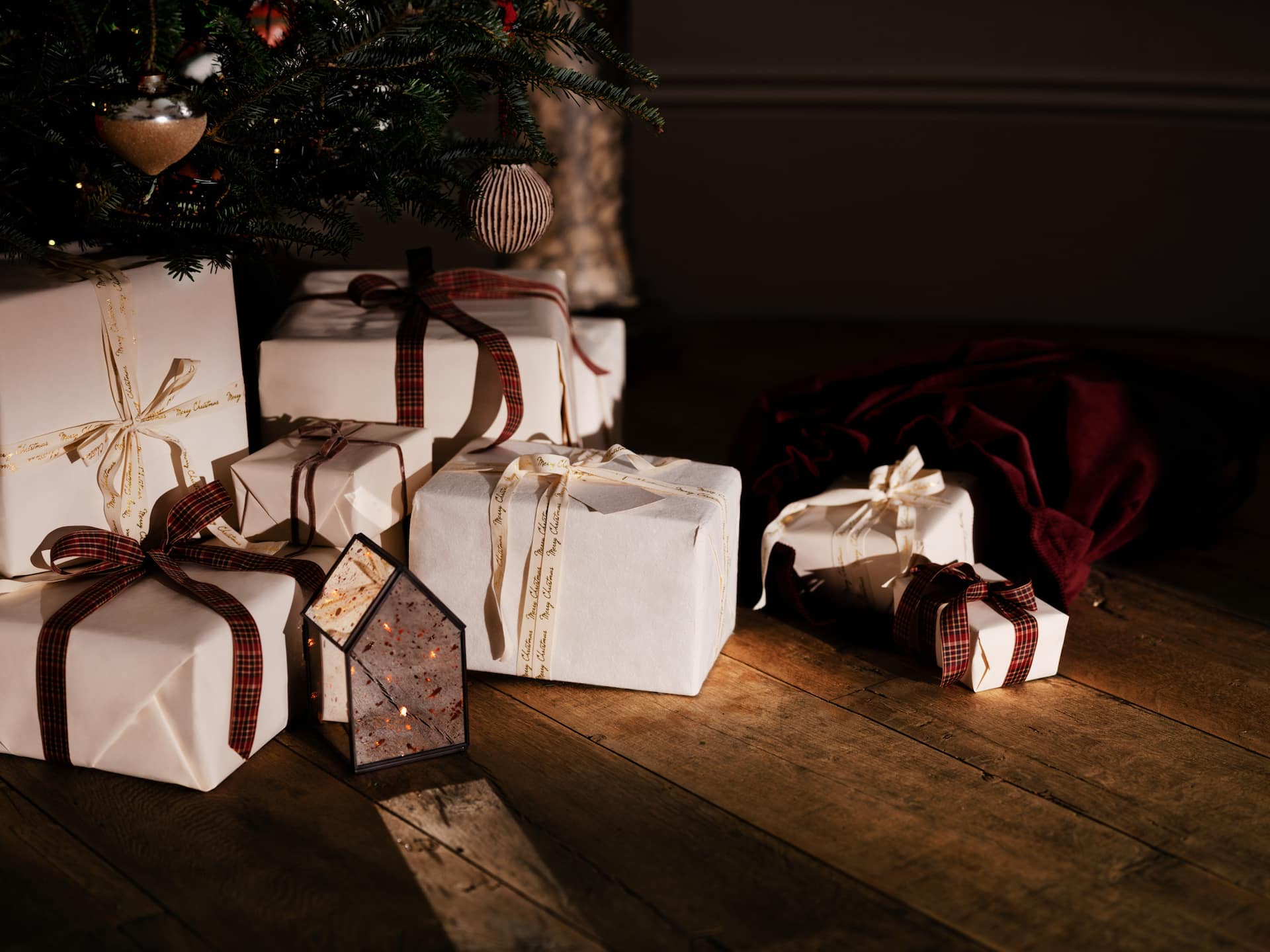 cadeaux paquets couleurs naturelles