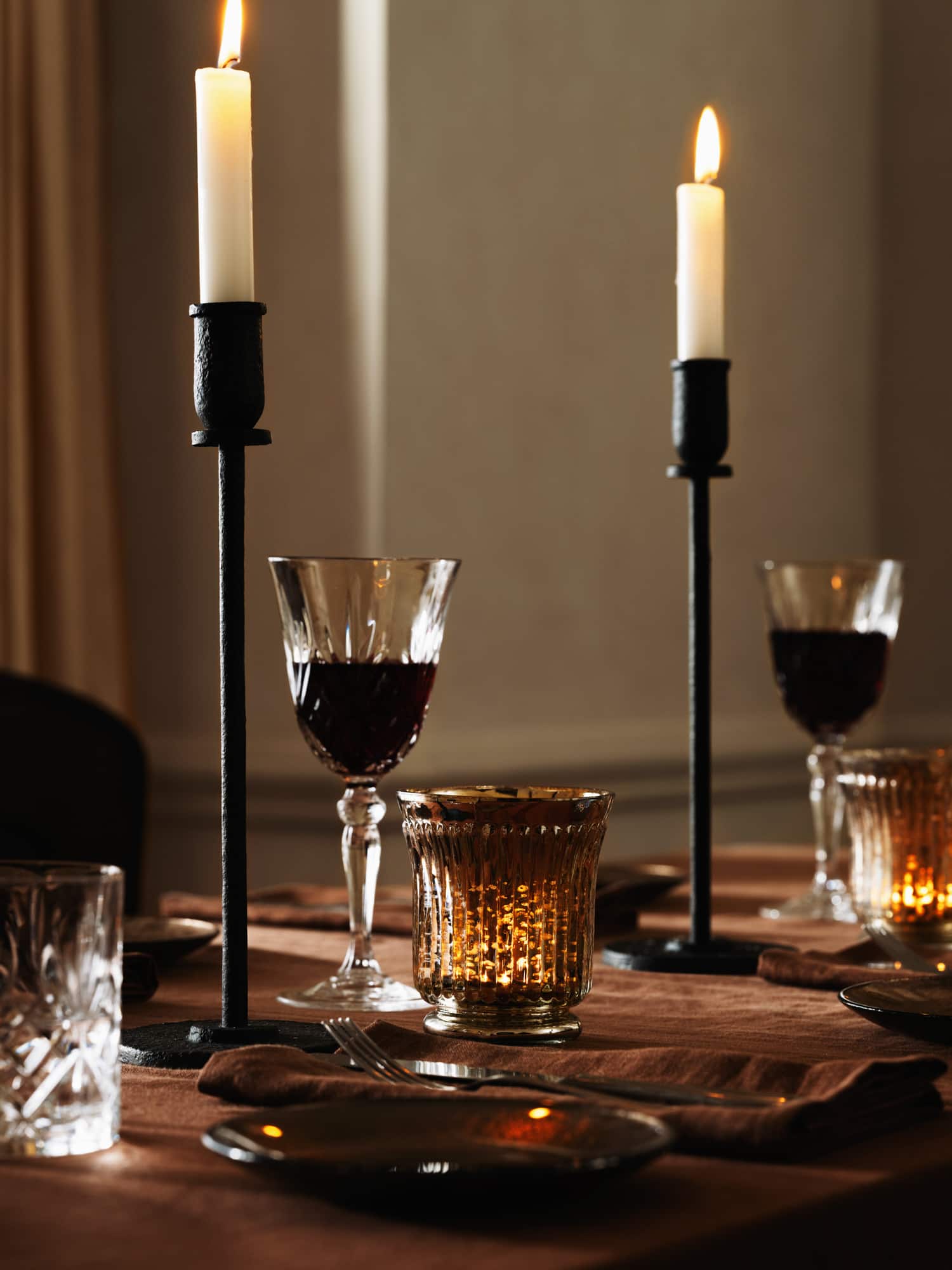 bougeoirs sur table classique