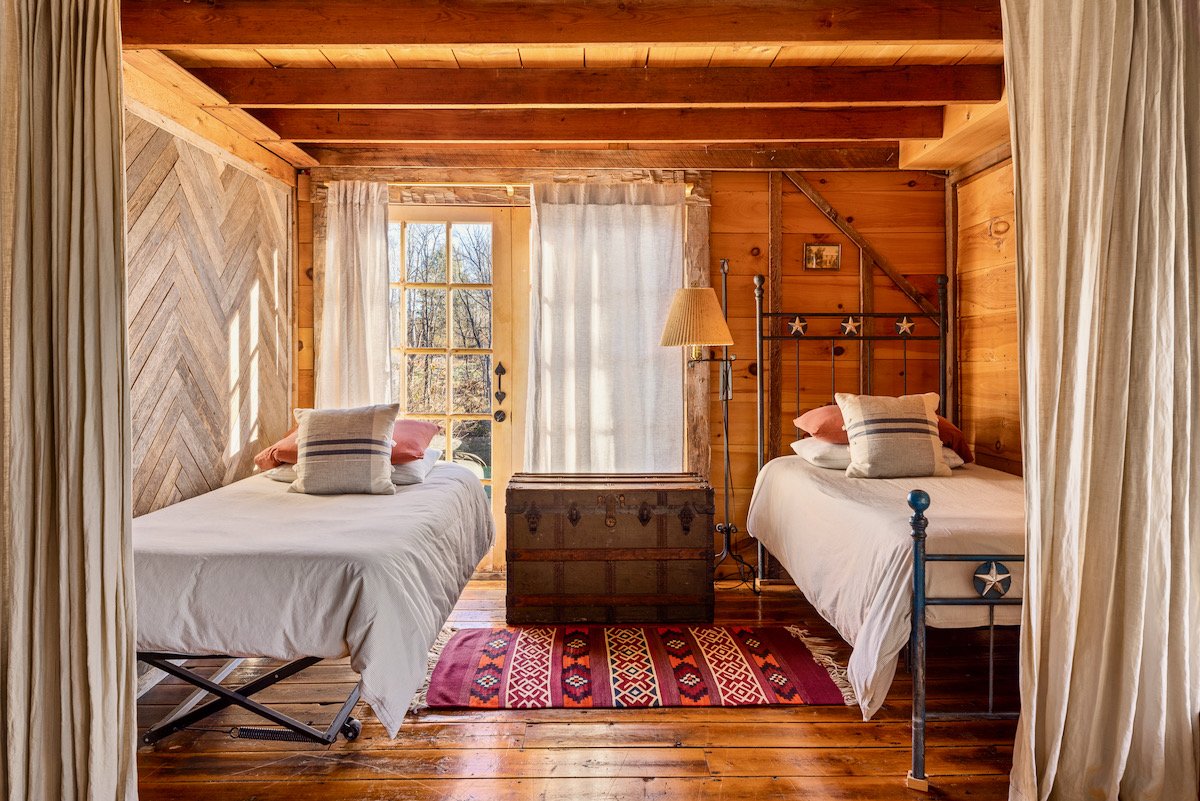chambre à deux lits