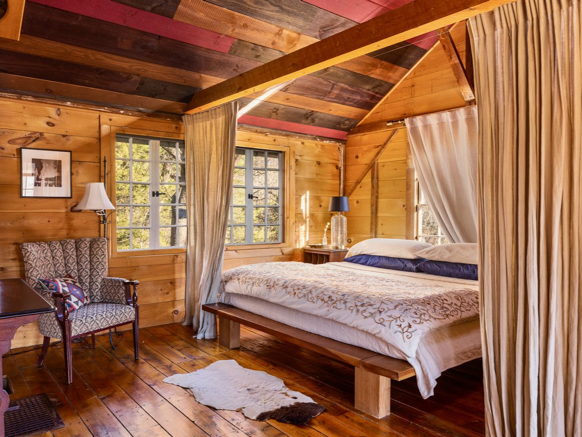 chambre grange rénovée