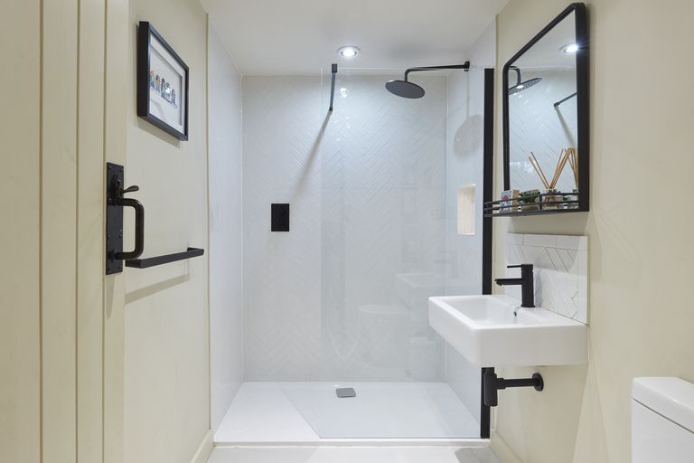 salle d'eau rustique chic