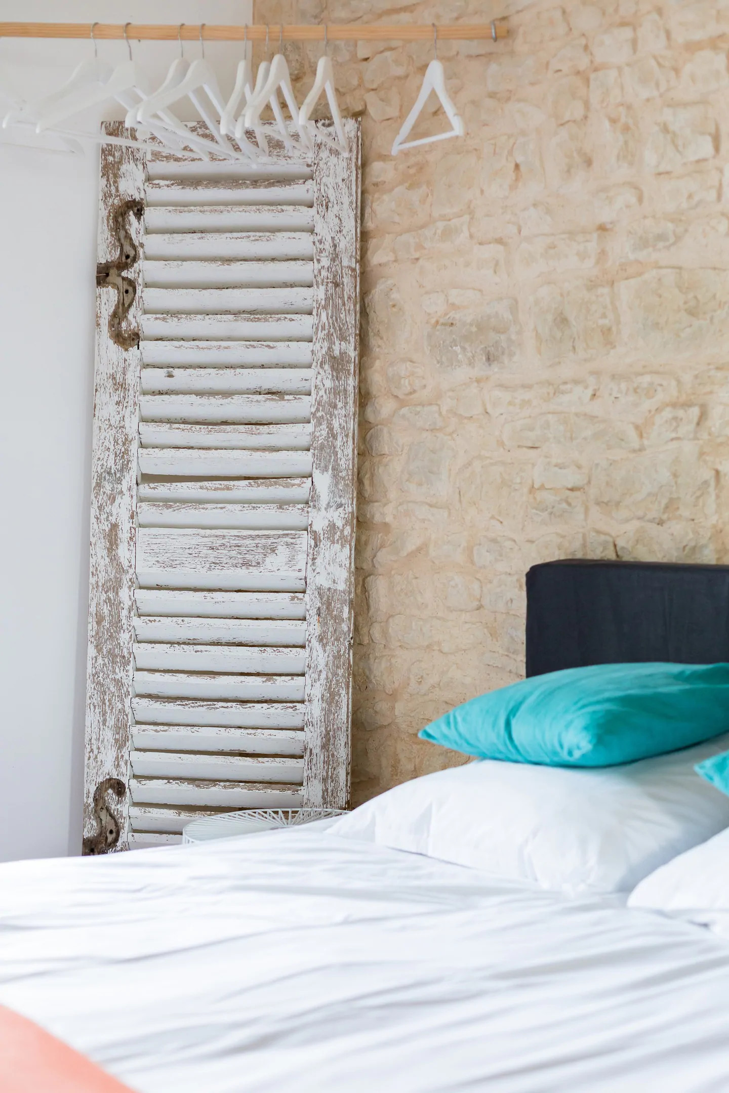 chambre avec mur de pierres chambre avec mur de pierres