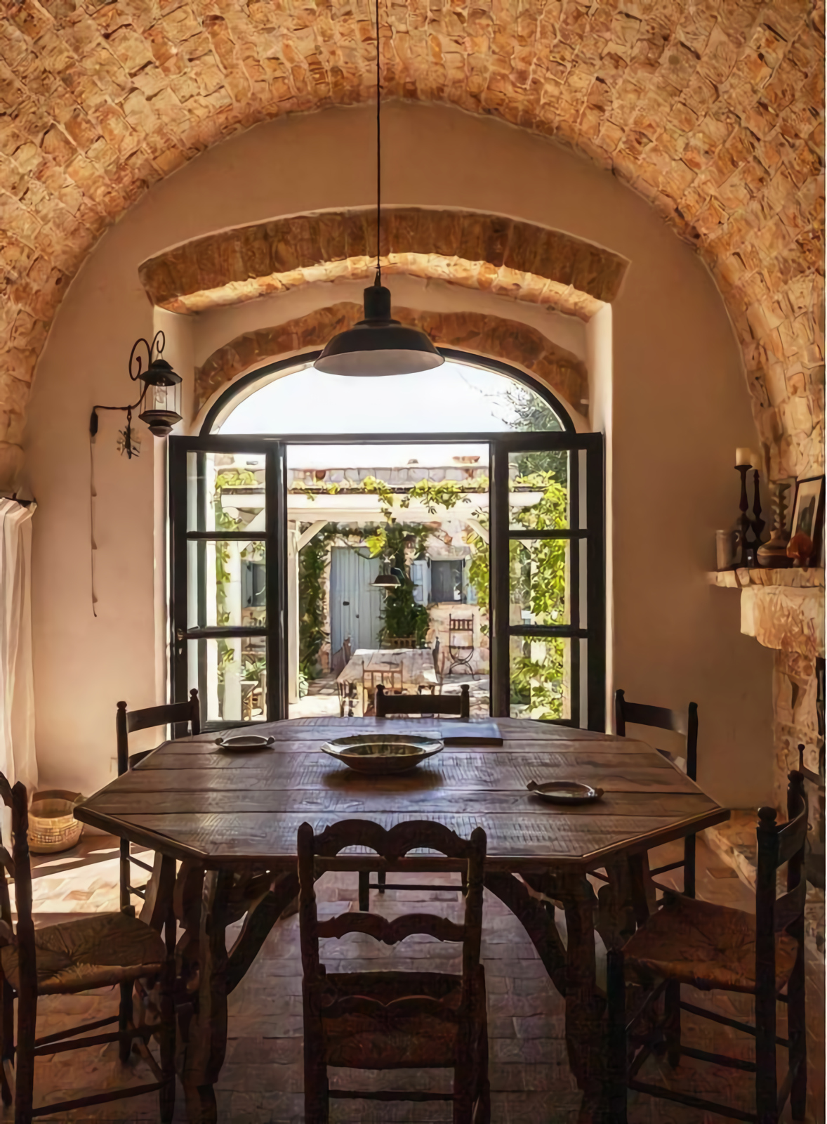 salle à manger décoration rustique chic Casa Olivetta