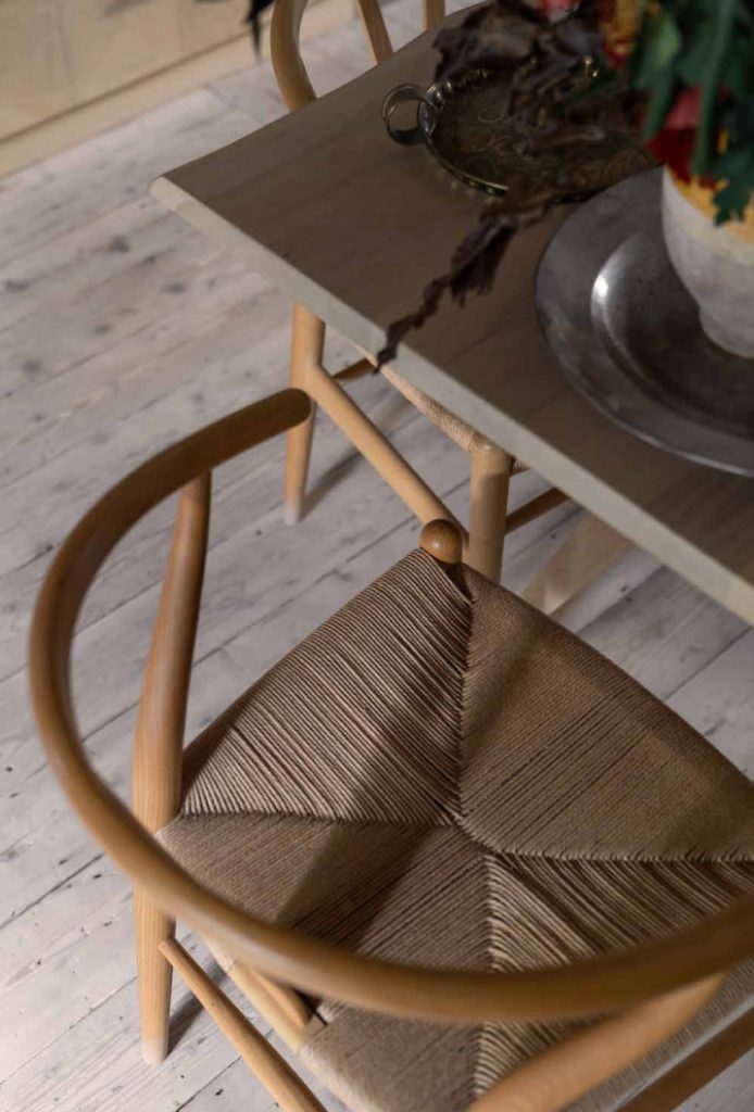 chaise wishbone chaise wishbone