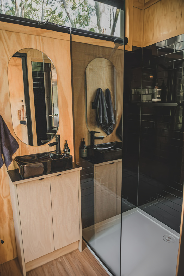 salle de bain bois et noir salle de bain bois et noir