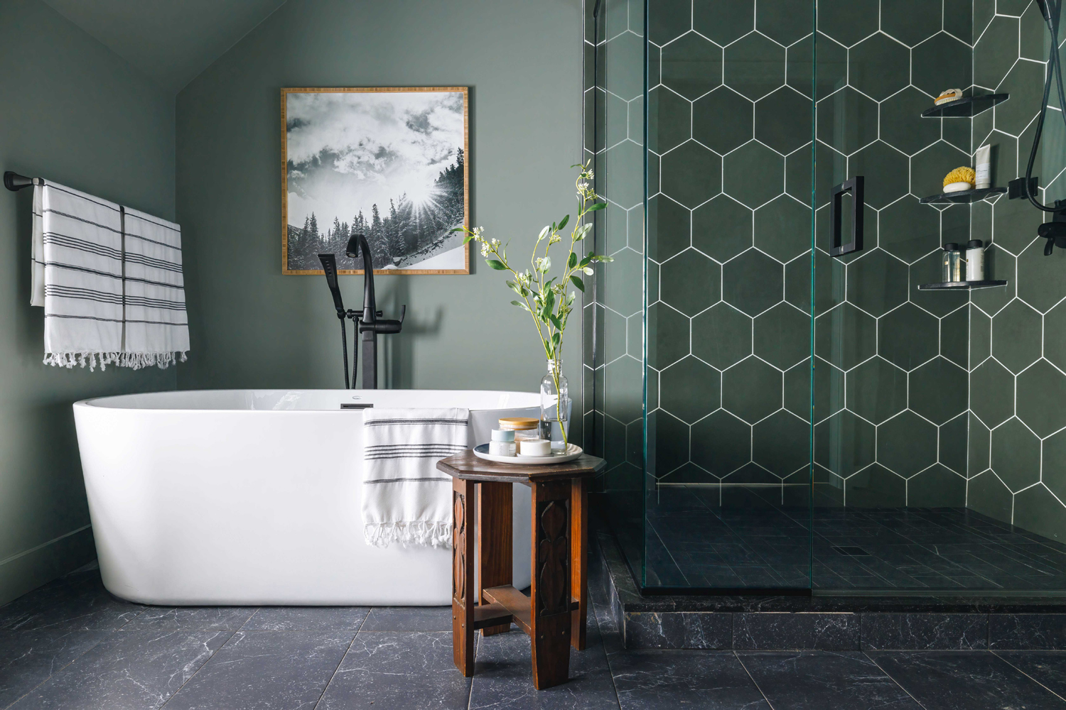 salle de bain design couleur verte