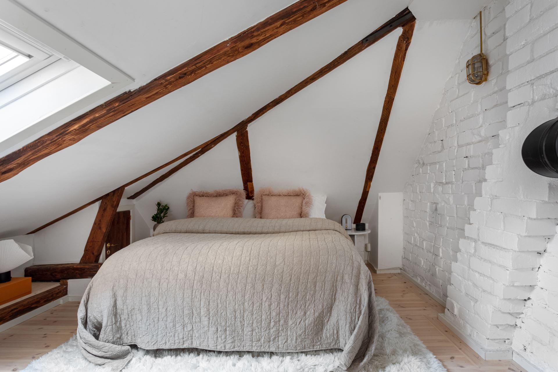 chambre sous combles maison de ville