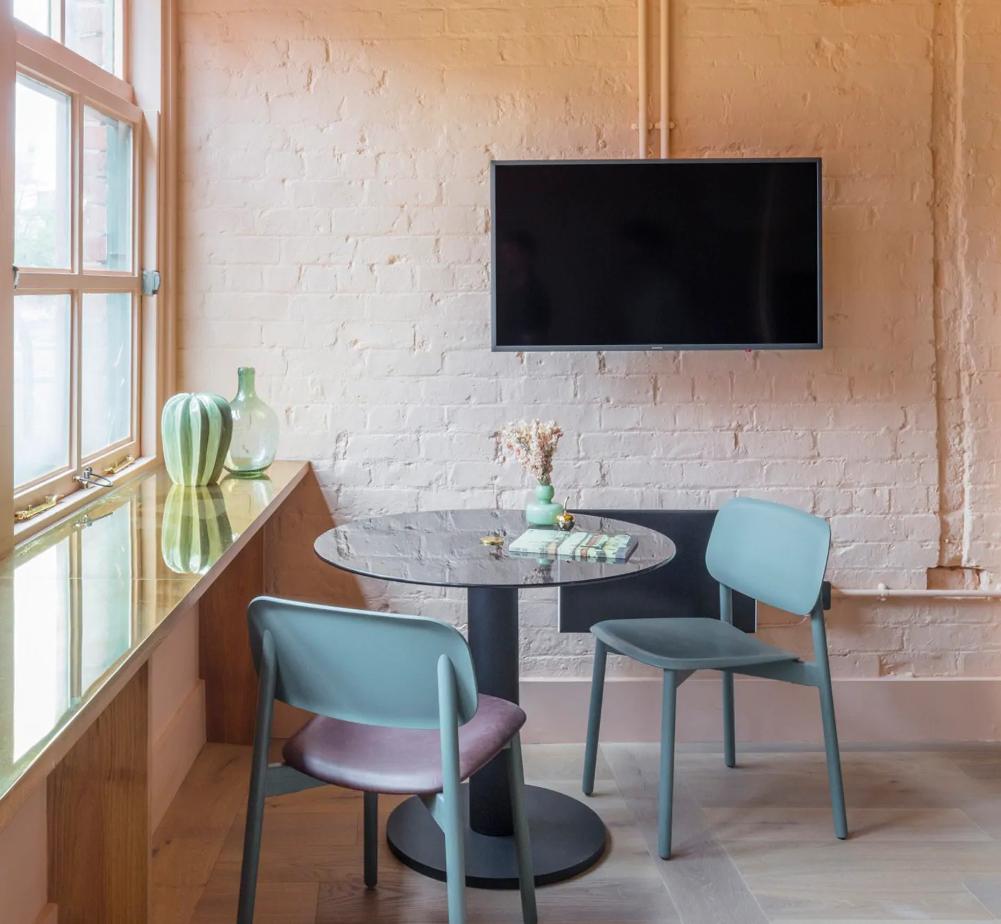 espace repas studio de 25m2