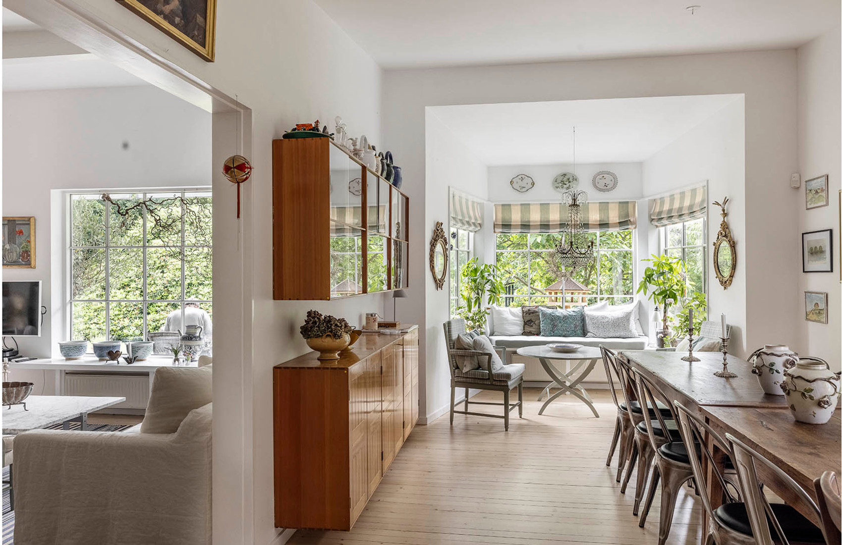 salon maison en bois