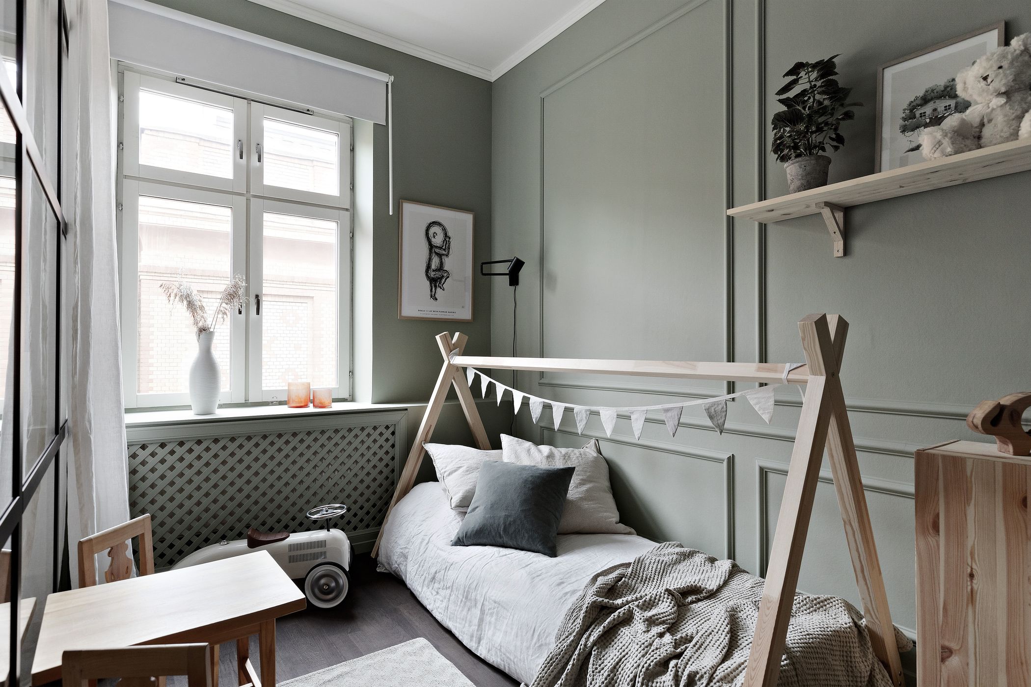 chambre d chambre d'enfant vert sauge