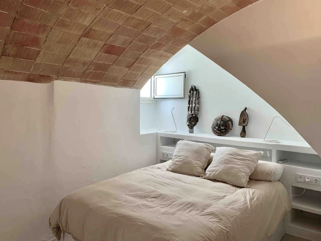 chambre voûtée décoration naturelle