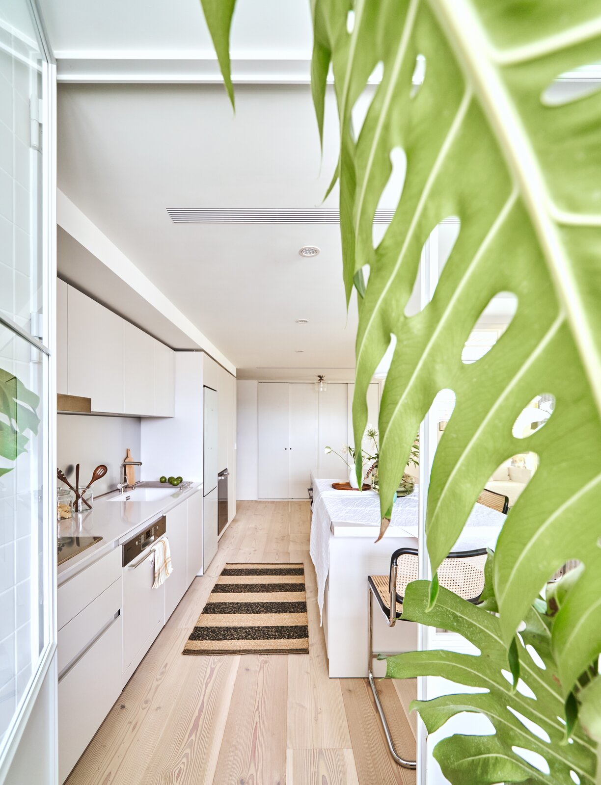 cuisine design blanche