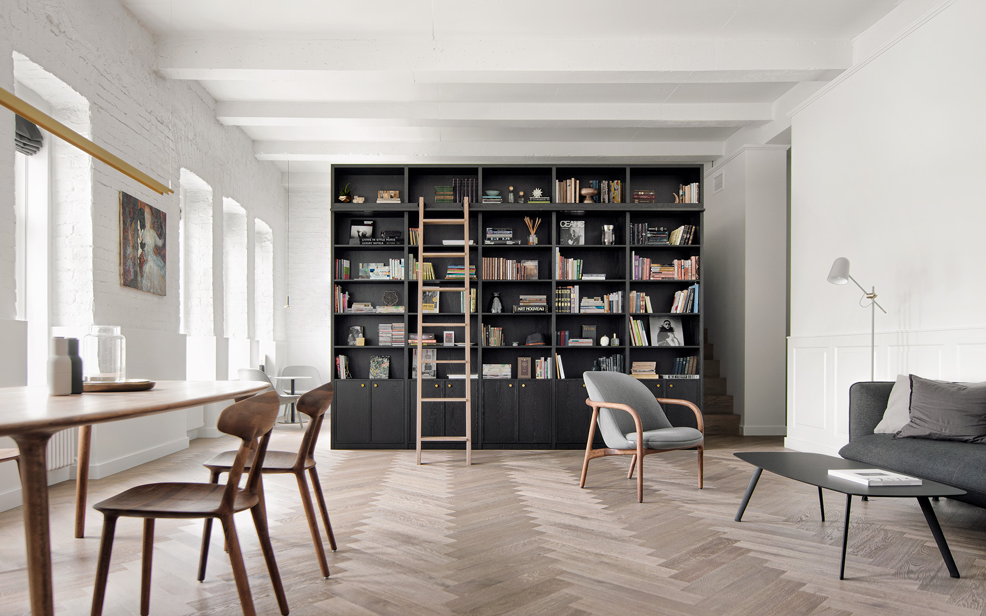 salon avec bibliothèque décoration design