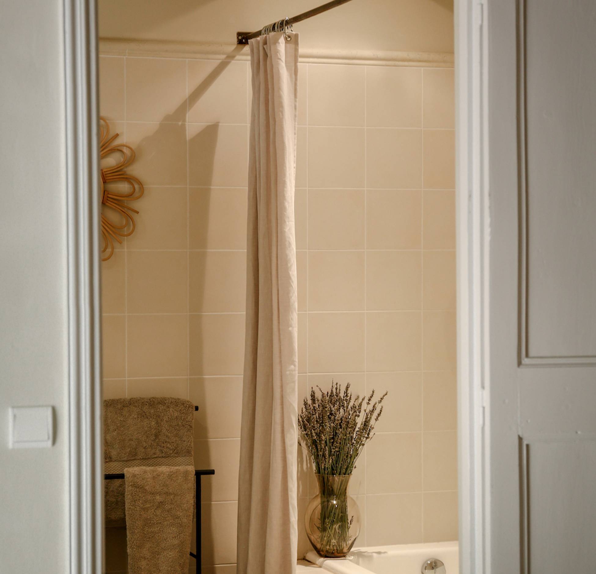salle de bain beige