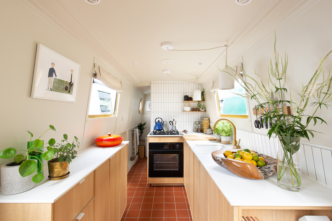 cuisine design petite houseboat cuisine design petite houseboat
