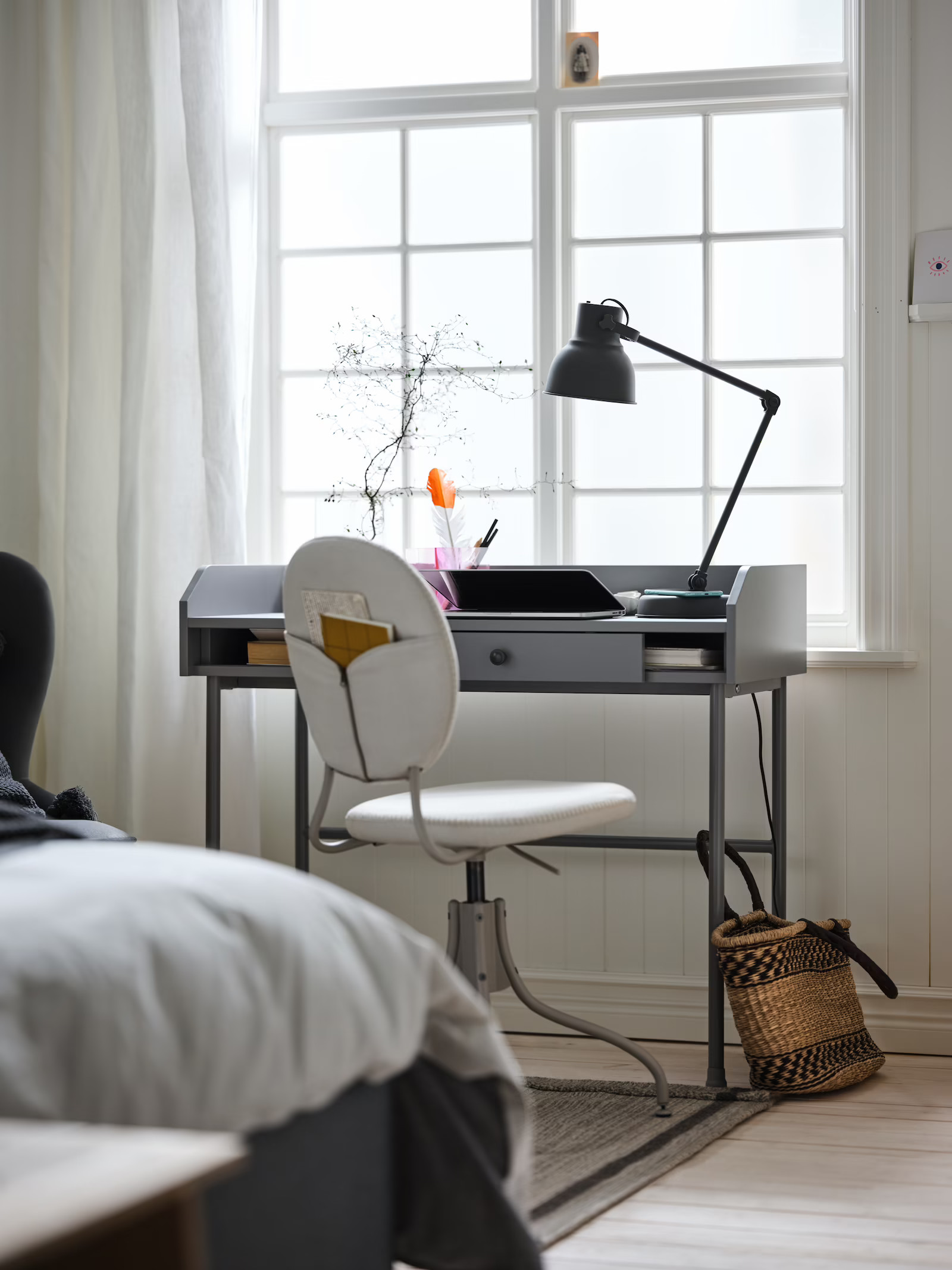 coin bureau dans chambre