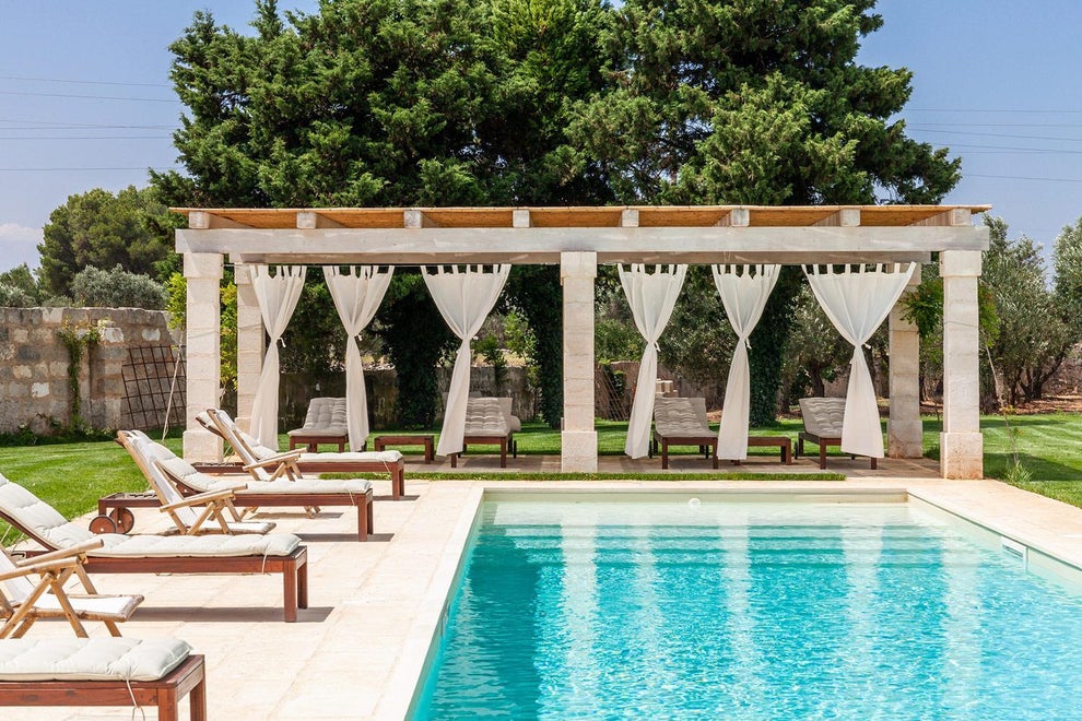 piscine maison Pouilles