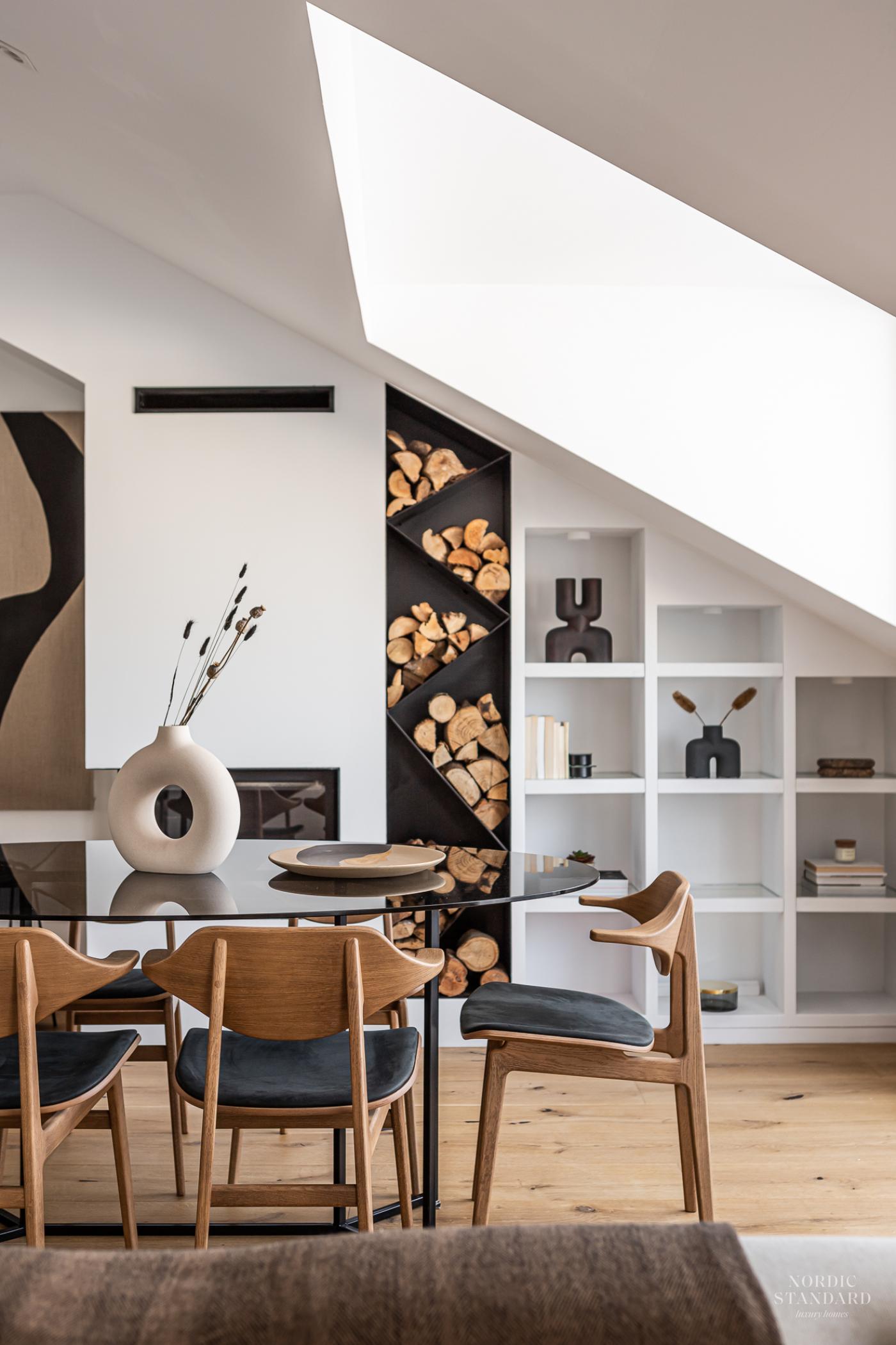 salon appartement sous les toits décoration design