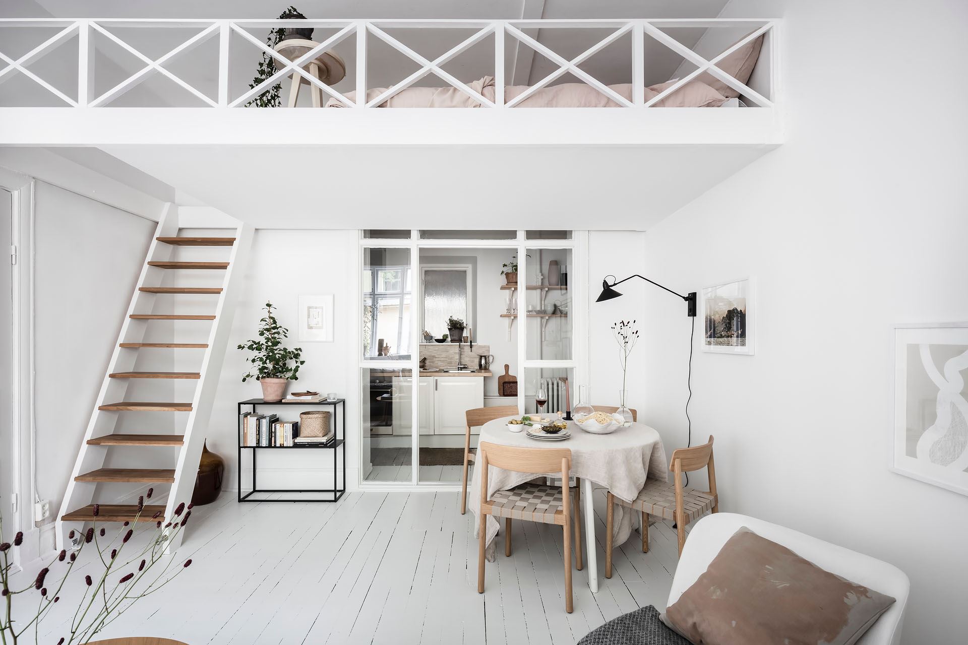 salon studio de 38m2 avec mezzanine