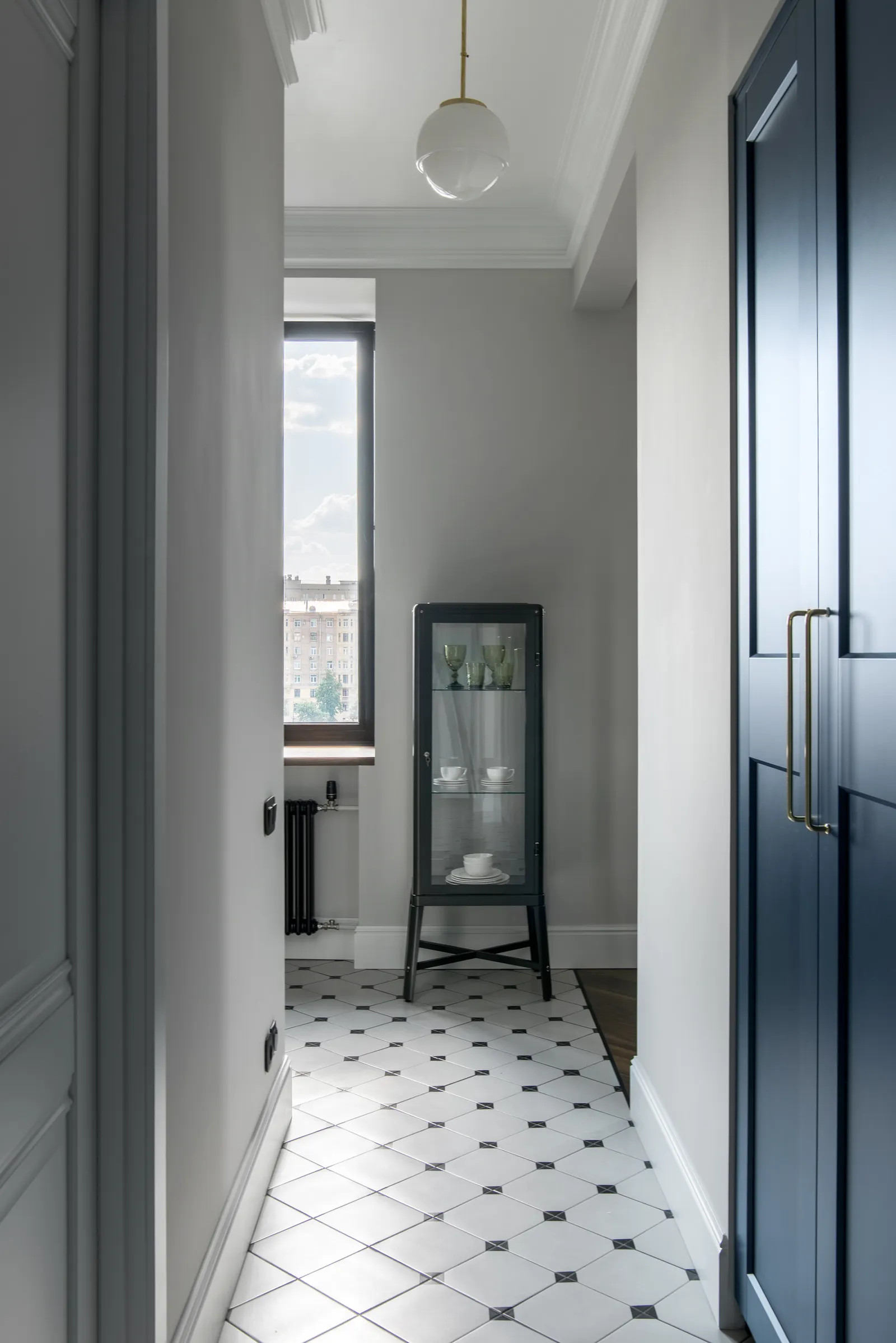 entrée avec placard IKEA Pax