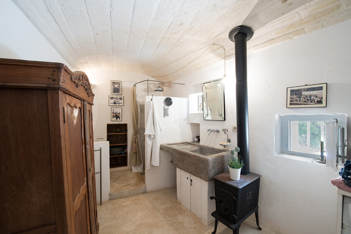salle de bain rustique en pierre salle de bain rustique en pierre