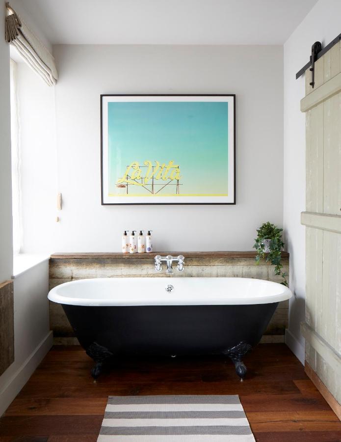 salle de bain décoration rustique chic