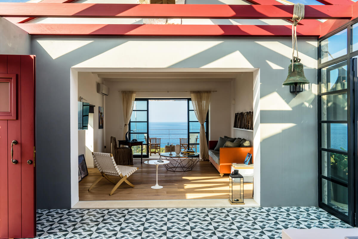 terrasse vue mer maison rénovée