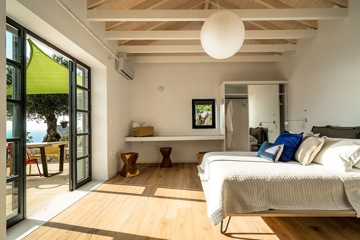 chambre design avec poutres