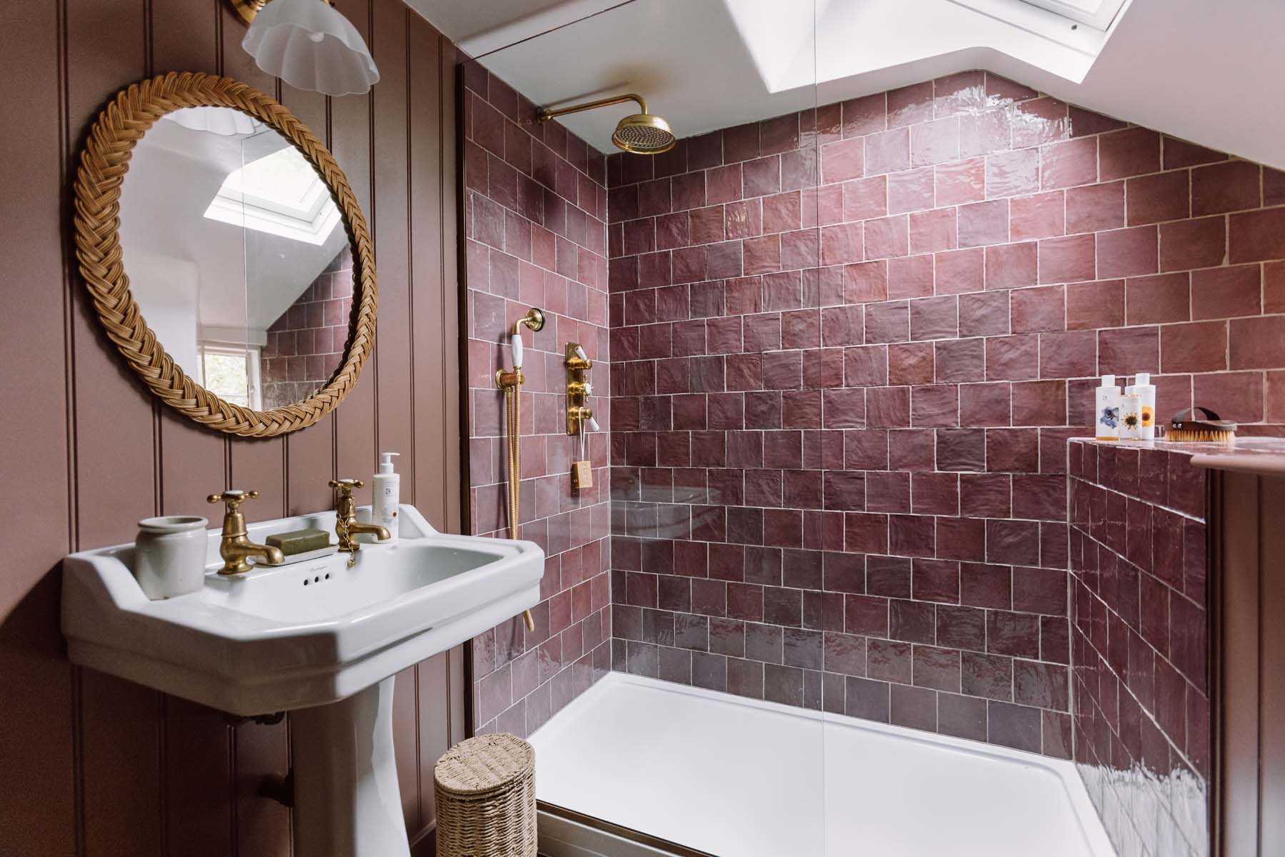salle de bain avec zelliges