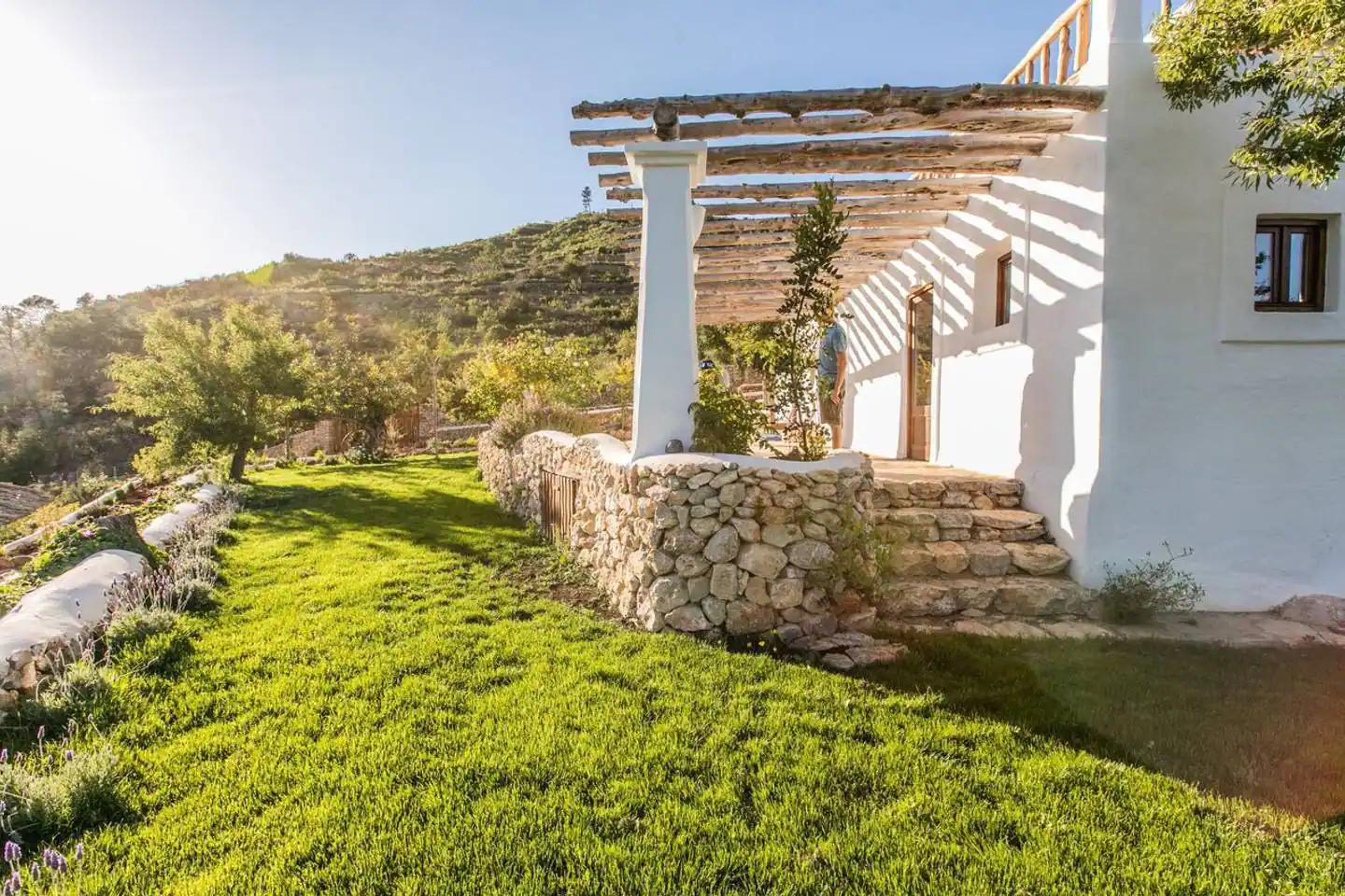 maison rénovée en pierres Ibiza
