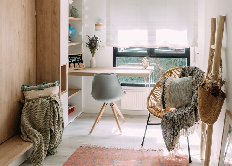 bureau maison rénovée