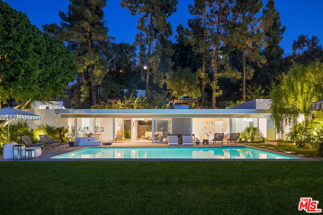 façade maison architecte Richard Neutra
