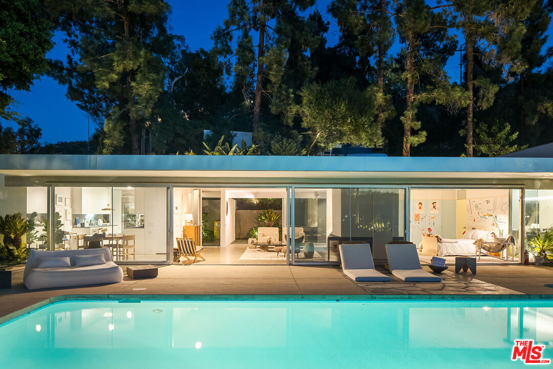façade maison architecte Richard Neutra