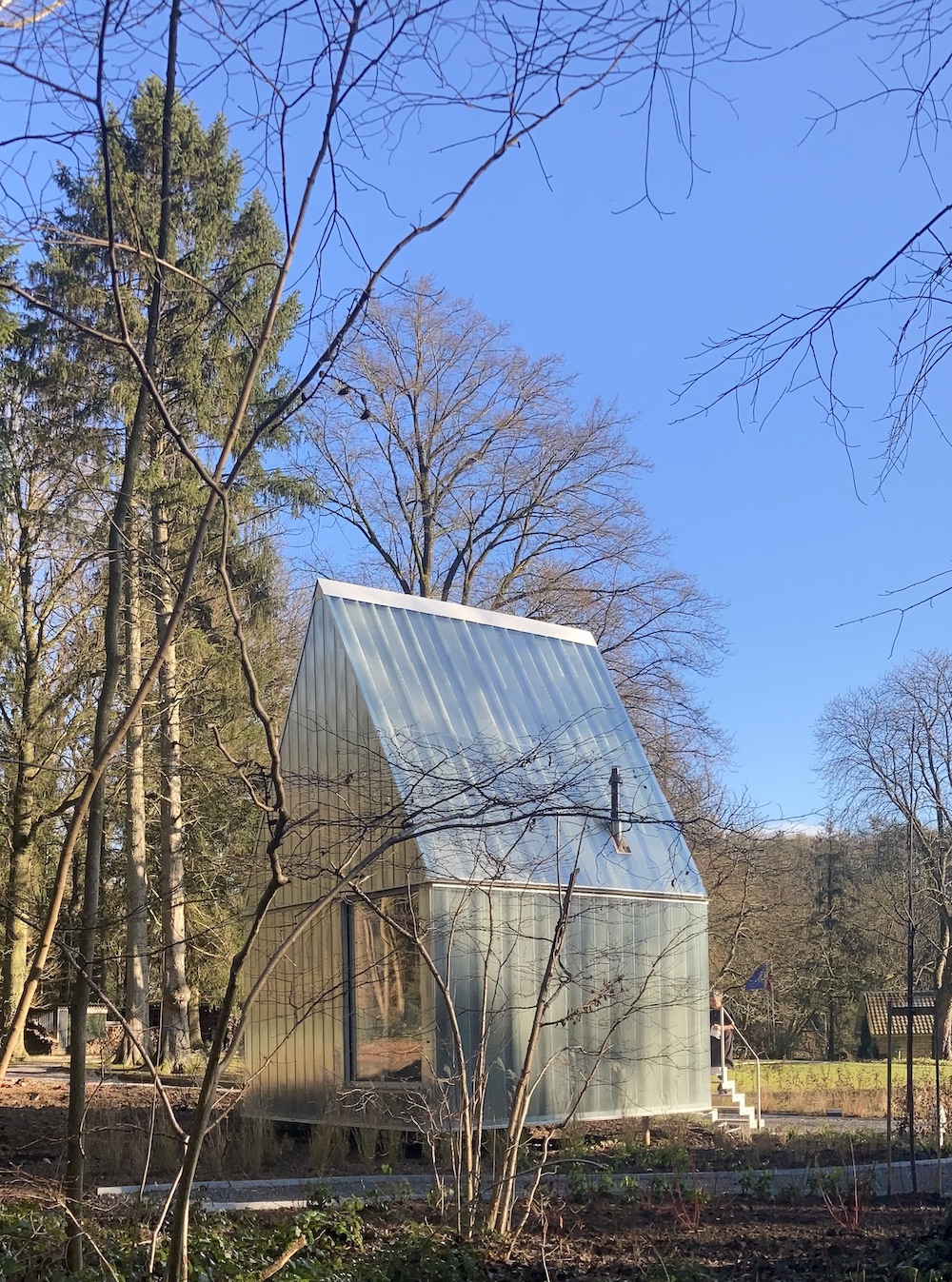 façade cabane vitrée design