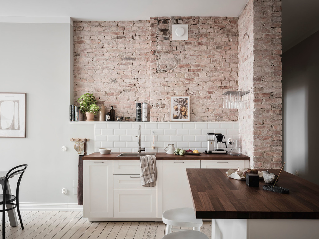 cuisine blanche avec îlot