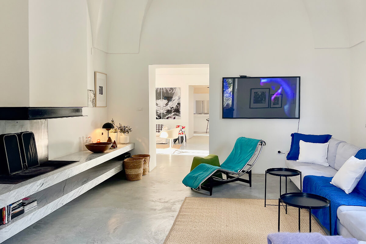 salon avec cheminée maison rénovée salon avec cheminée maison rénovée