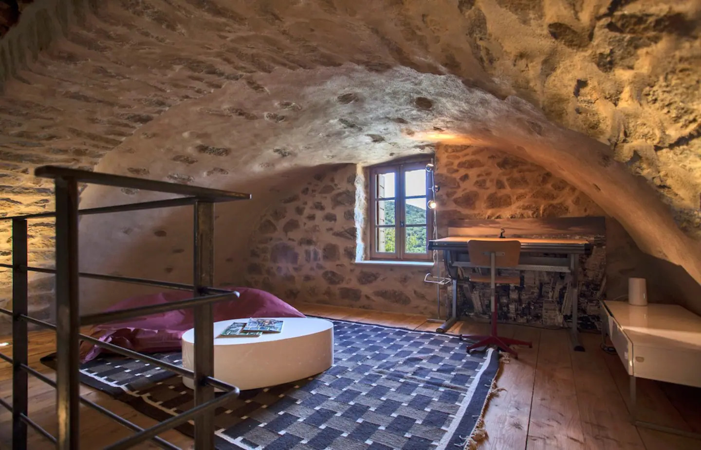 mezzanine acier maison en pierres rénovée mezzanine acier maison en pierres rénovée