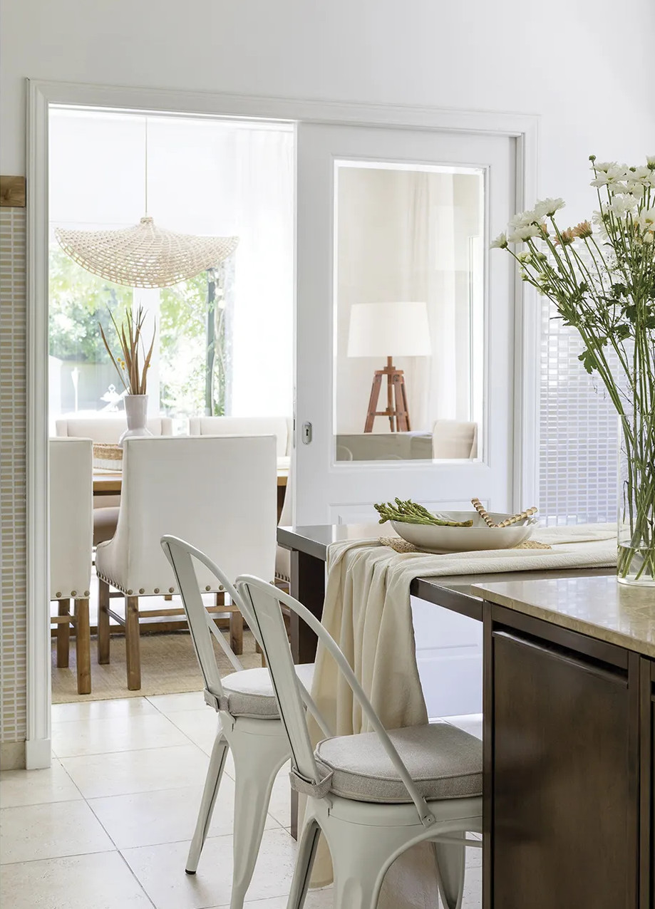 espace repas dans cuisine