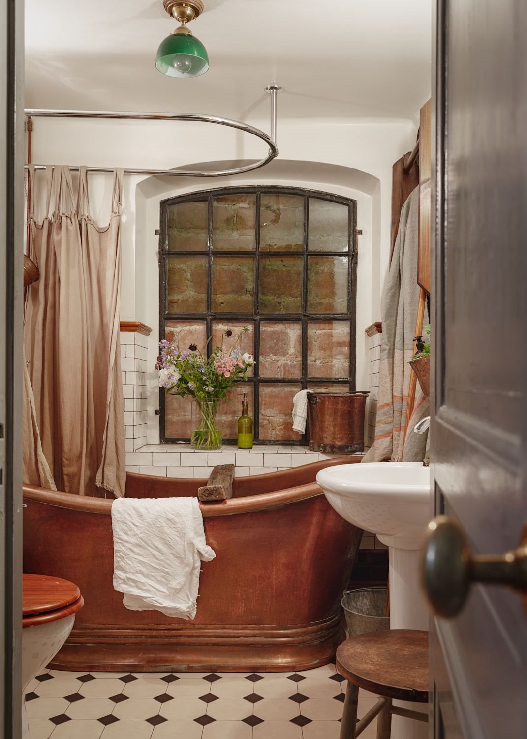 salle de bain avec baignoire cuivre salle de bain avec baignoire cuivre