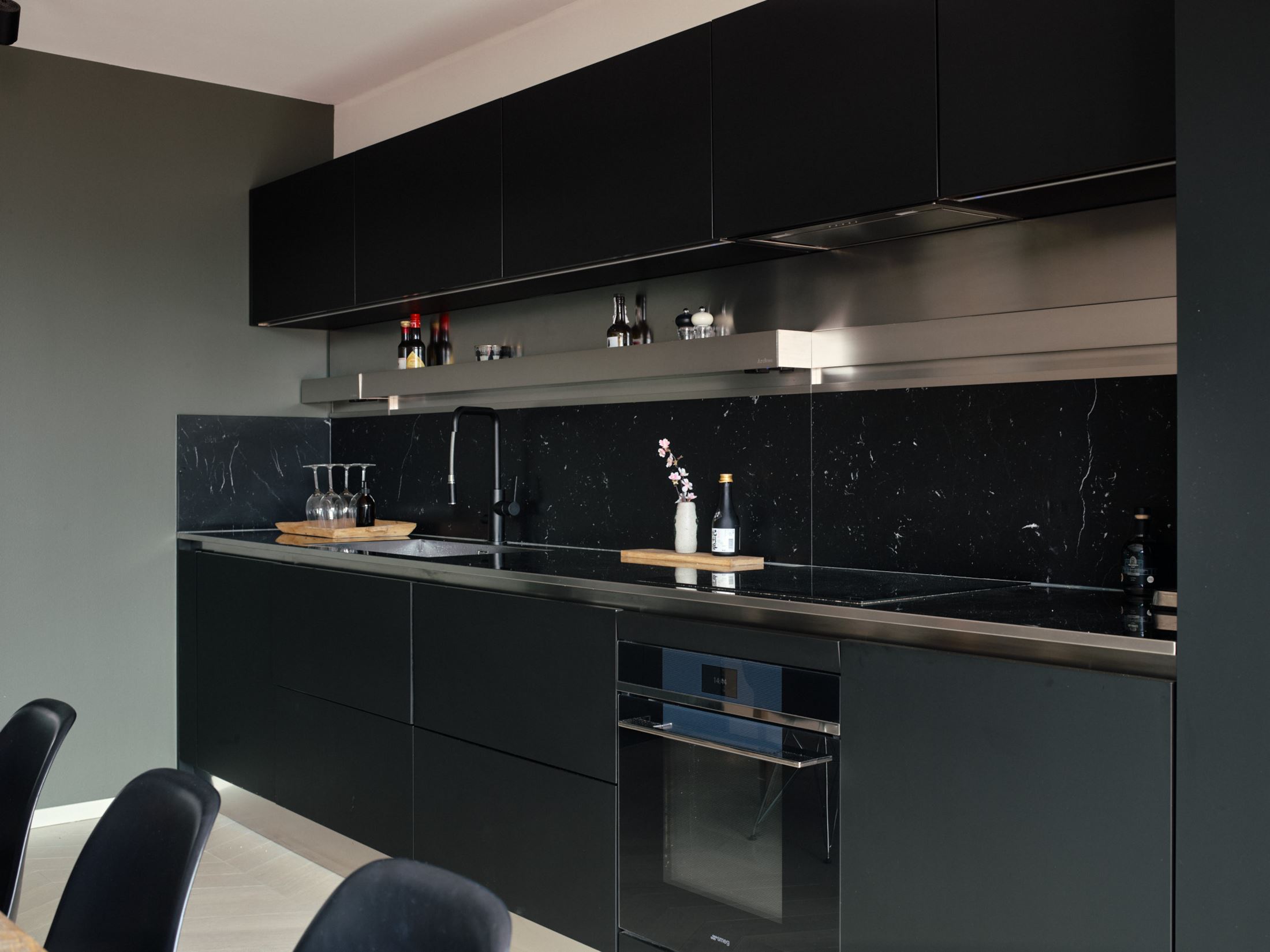 cuisine design noire