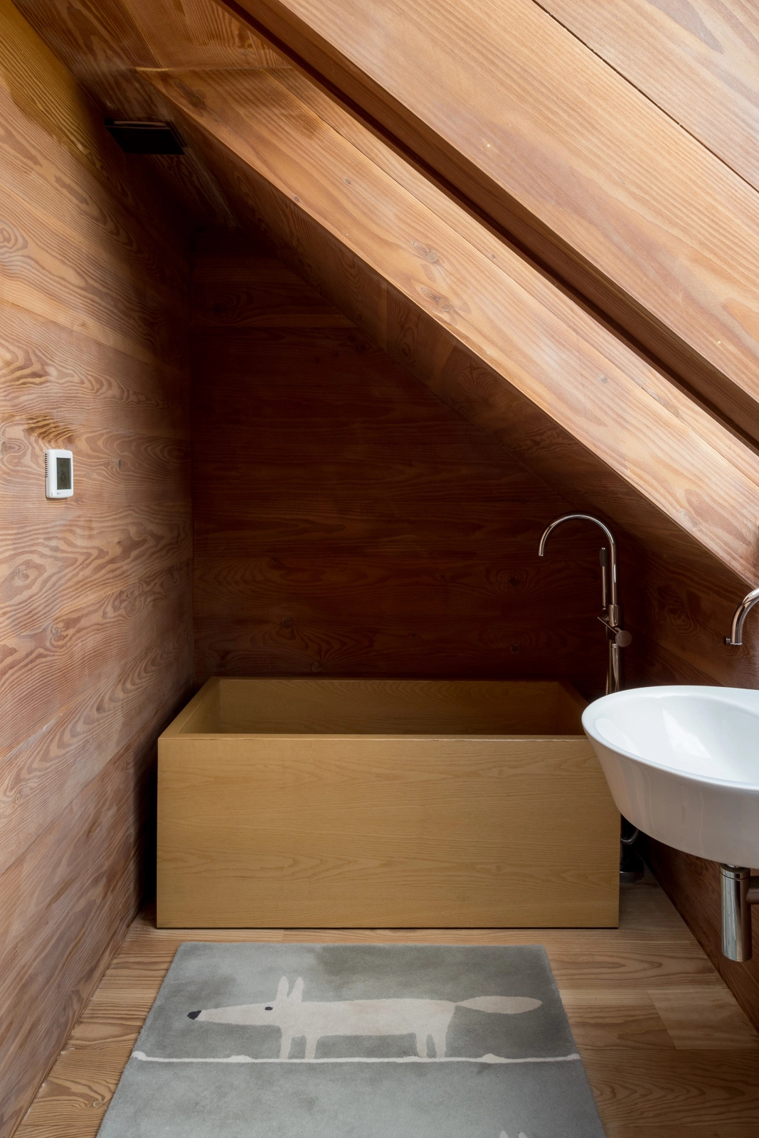 salle de bain avec baignoire en bois japonaise salle de bain avec baignoire en bois japonaise